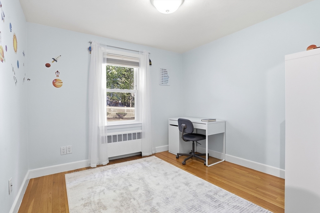 115 Collincote St, Stoneham, MA Photo #14