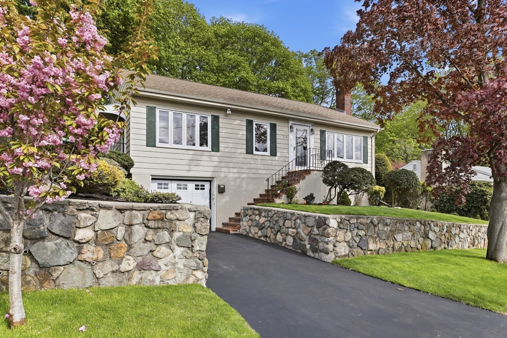 115 Collincote St, Stoneham, MA Photo #1