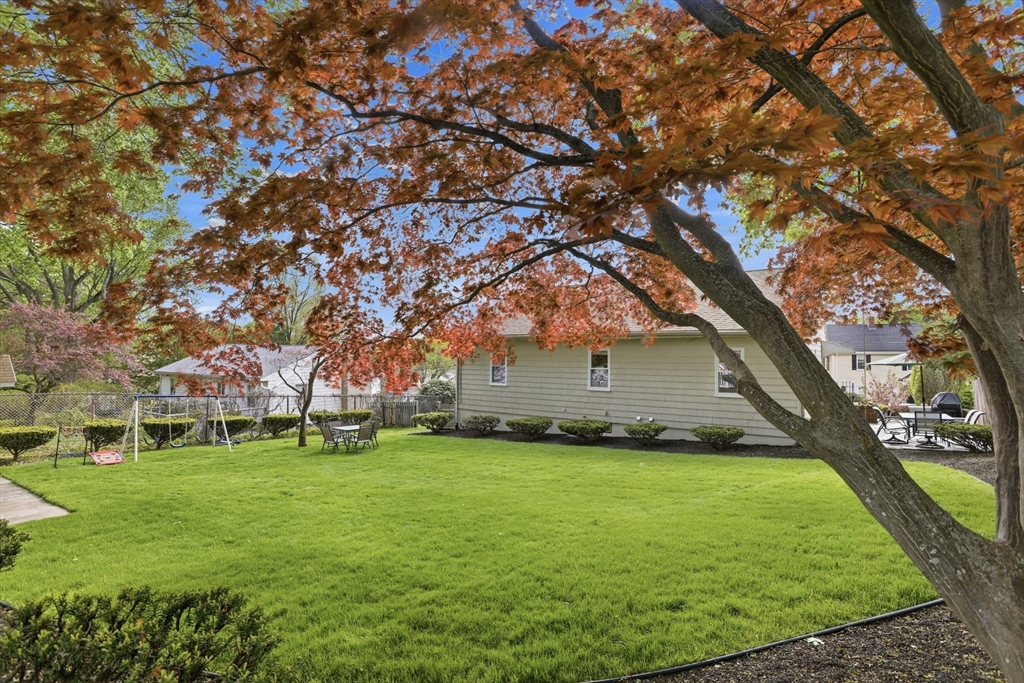 115 Collincote St, Stoneham, MA Photo #22