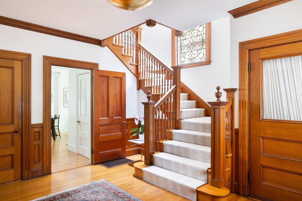 95 Babcock St