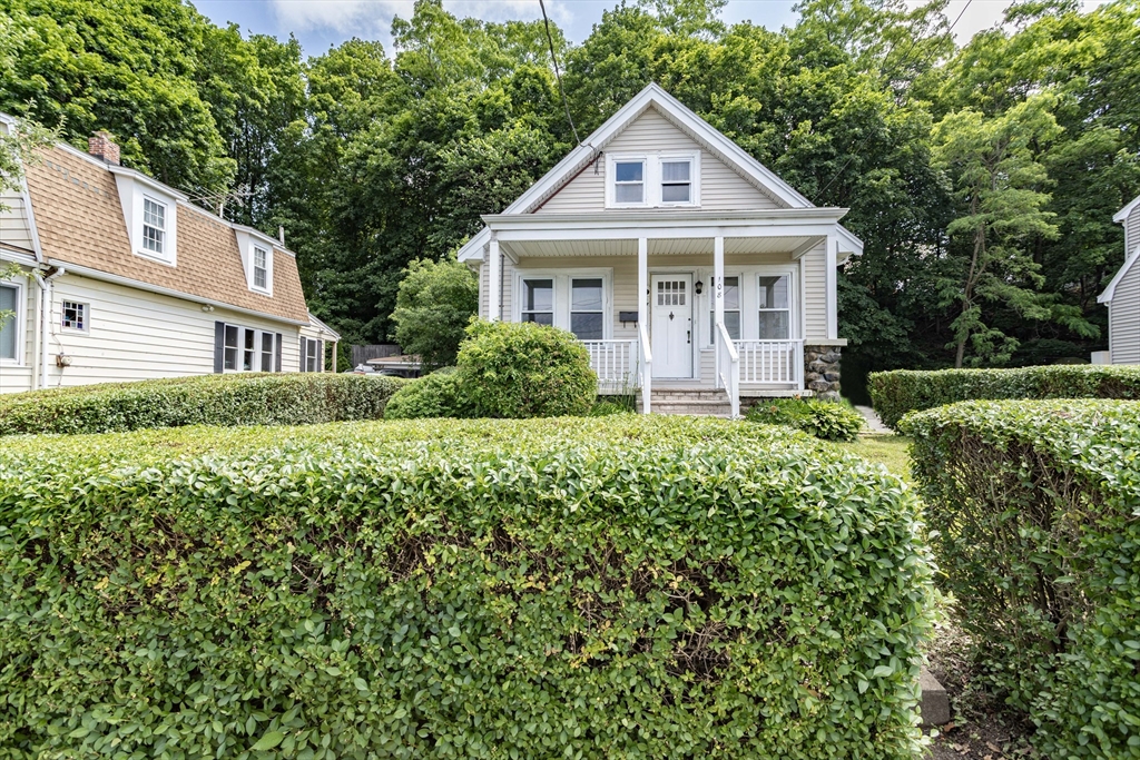 108 Arlington Road