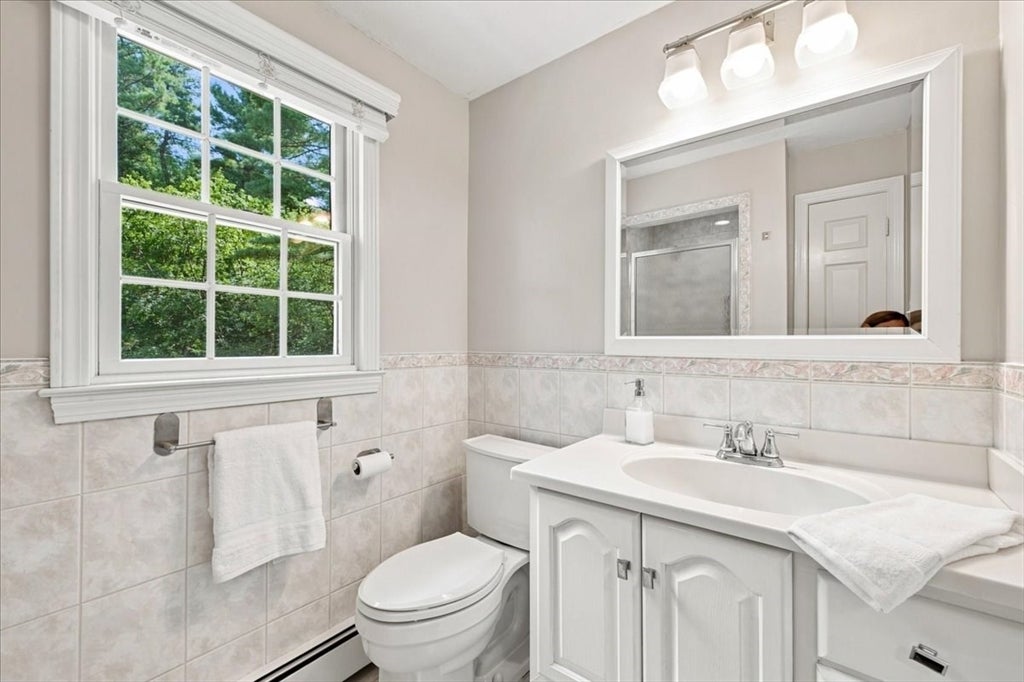 19 Snyder Rd, Medfield, MA Photo #20
