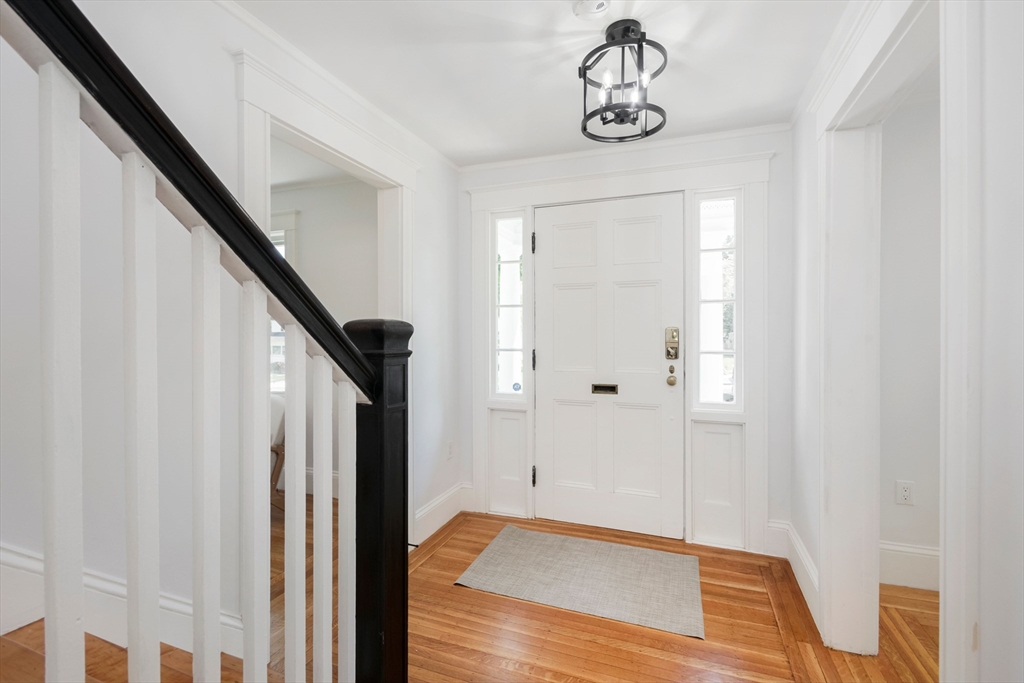 8 Carisbrooke St