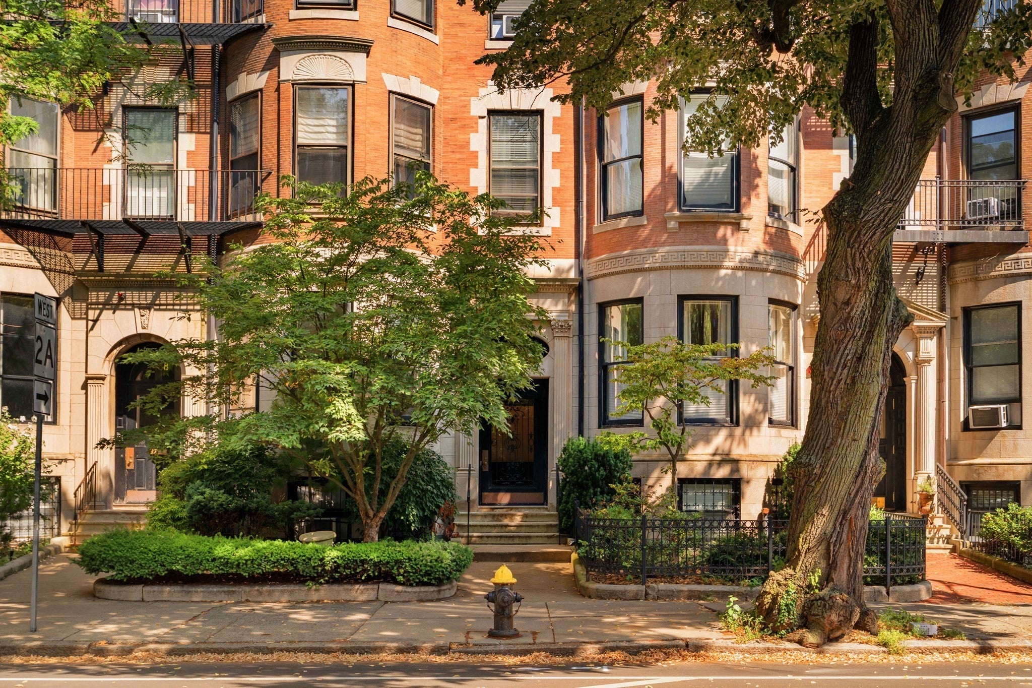 486 Beacon St 1, Boston MA 02115