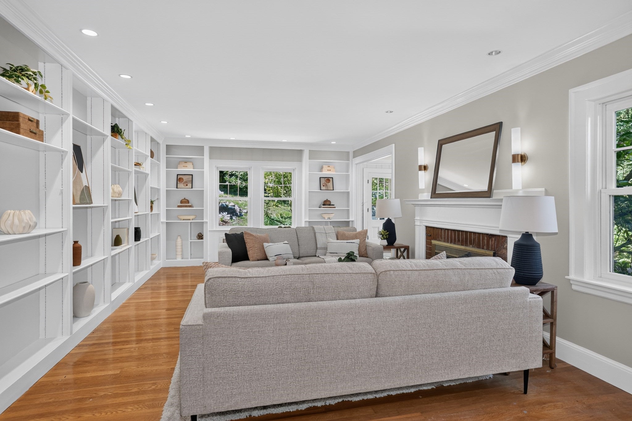 54 Elizabeth Rd