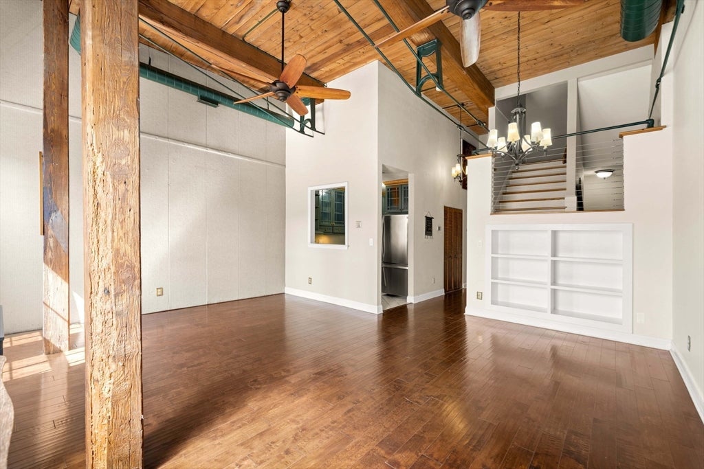 71 Princeton St 213