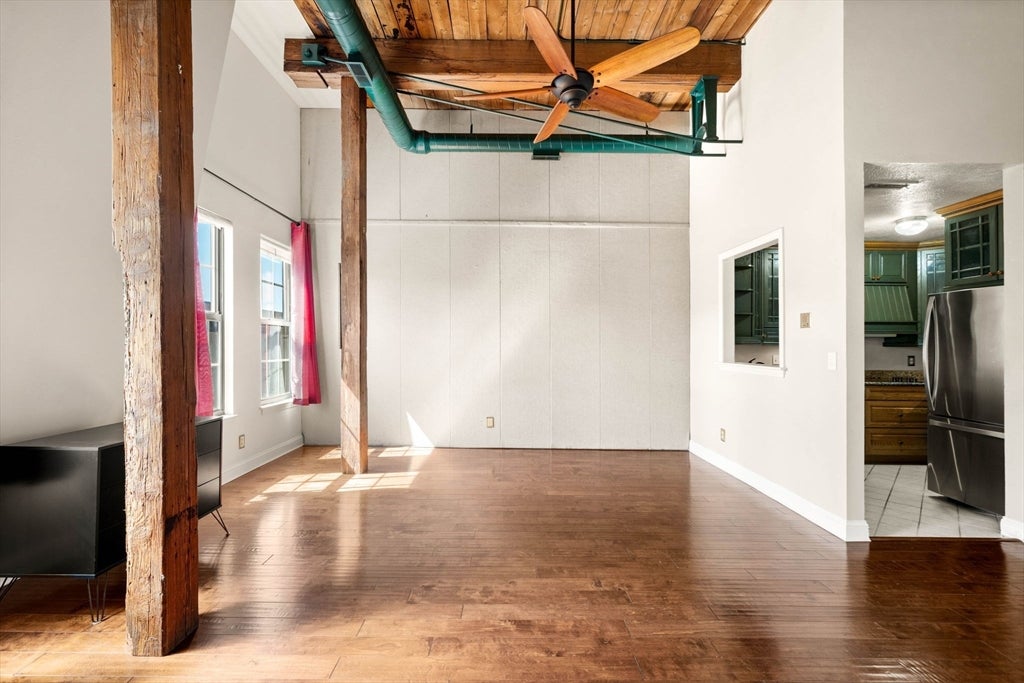 71 Princeton St 213