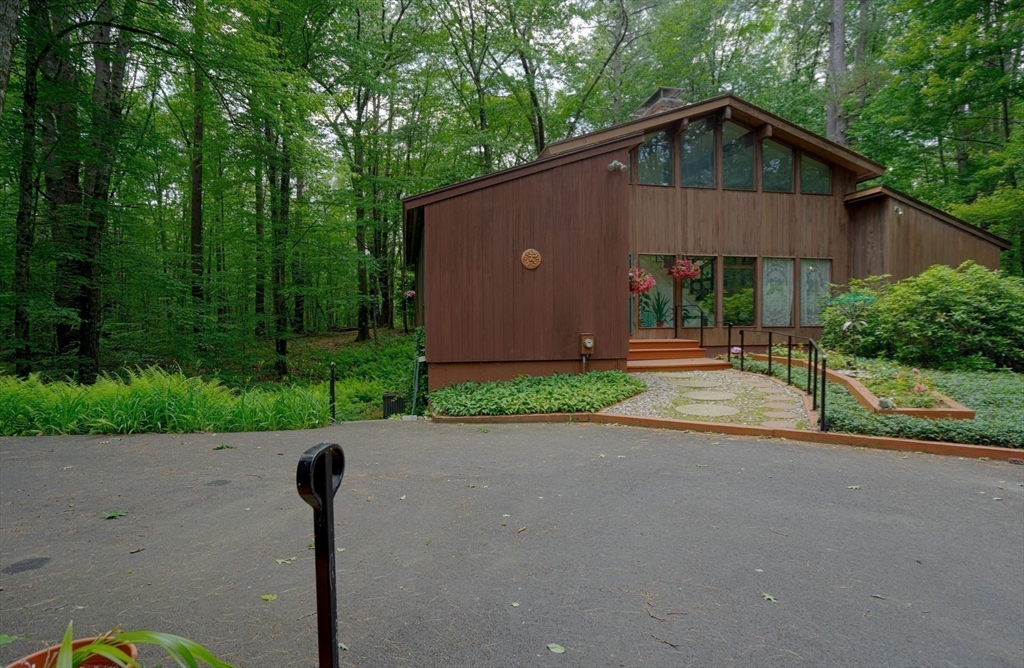 17 Juniper Lane