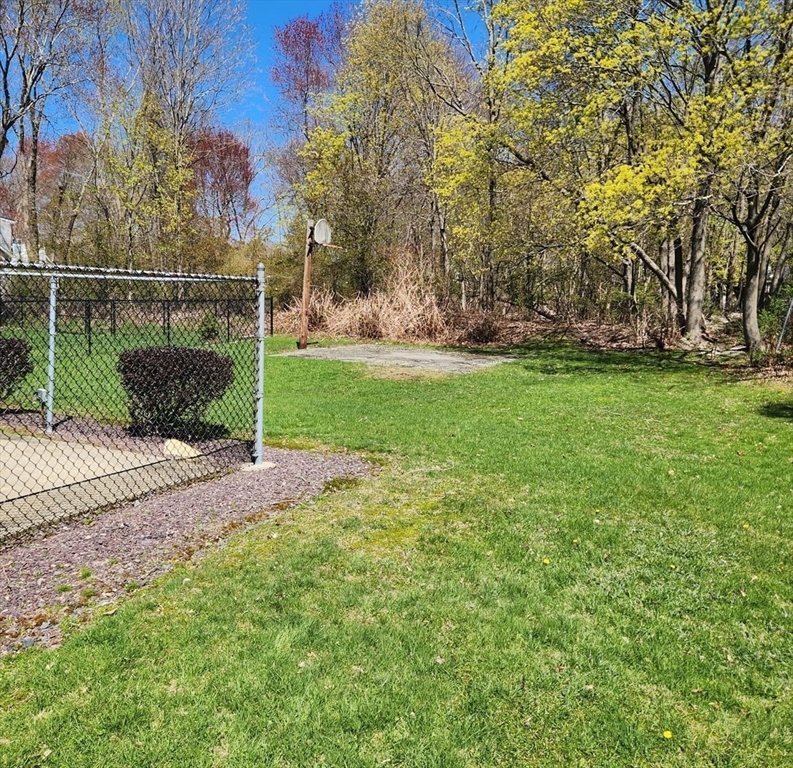 471 Union St, Rockland, MA Photo #18