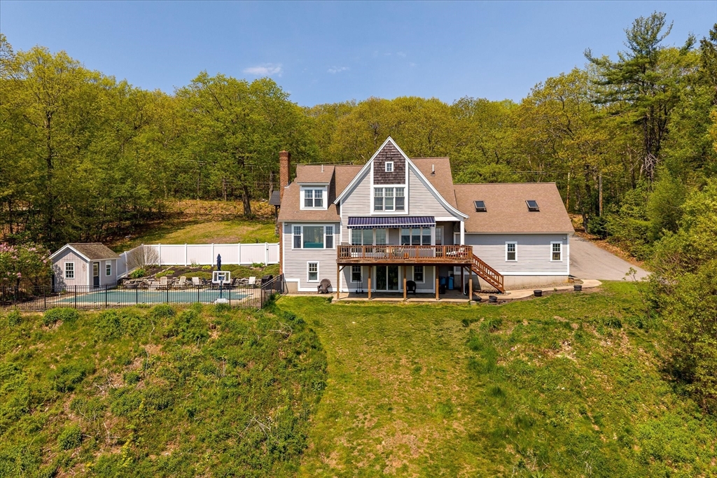 152 Mountain Rd