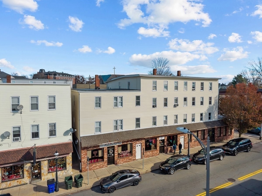 1498-1508 Pleasant Street