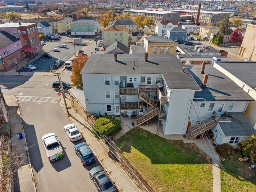 1498-1508 Pleasant Street