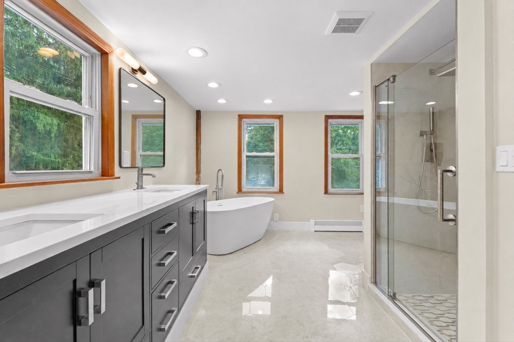 82 Boston Rd, Sutton, MA, 82 Boston Rd, Sutton, MA Photo #24