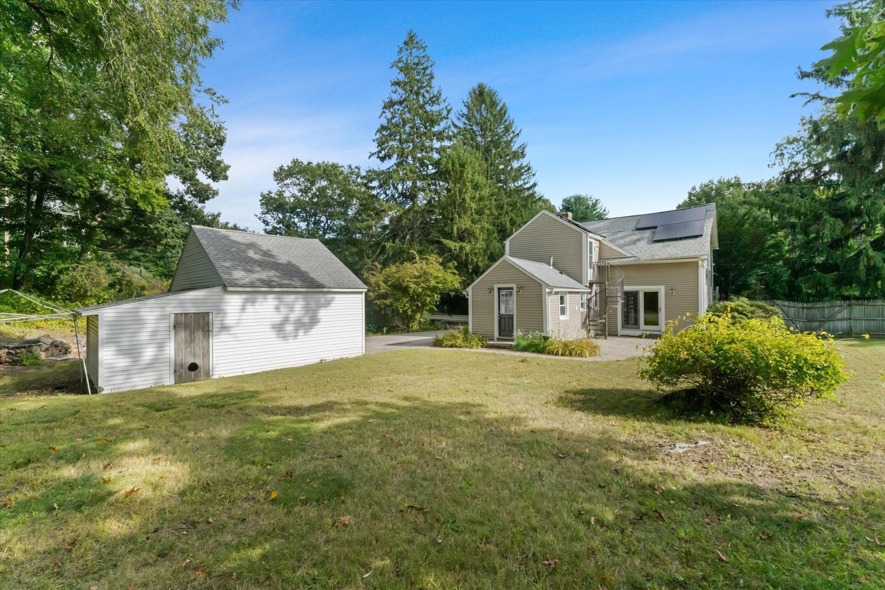 82 Boston Rd, Sutton, MA, 82 Boston Rd, Sutton, MA Photo #33