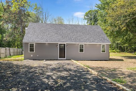 312 Pleasant St Leicester MA 01524