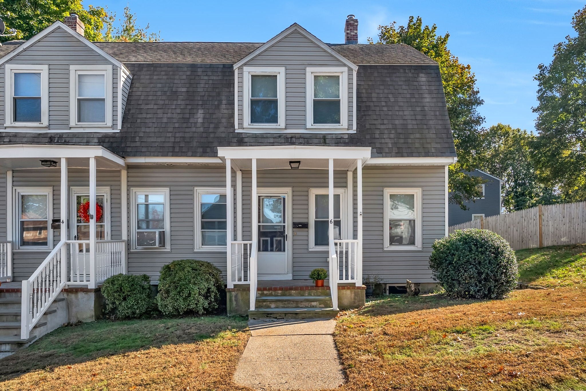 Photo of 6 Border St, Dedham, MA