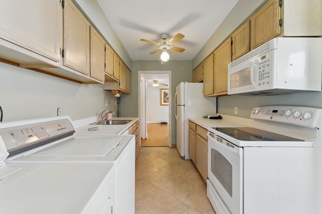 1064 James Street 1064