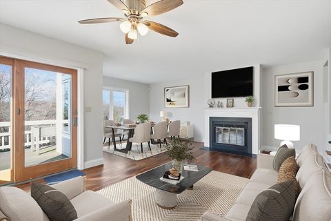 Photo of 44 Landing Drive #44, Methuen, MA 01844 (MLS # 73505929)