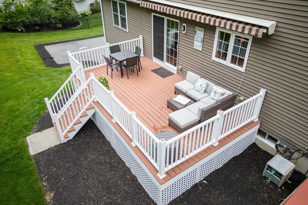 Shirley, Massachusetts 01464, United States, 3 Bedrooms Bedrooms, ,3 BathroomsBathrooms,Residential,Active,143185