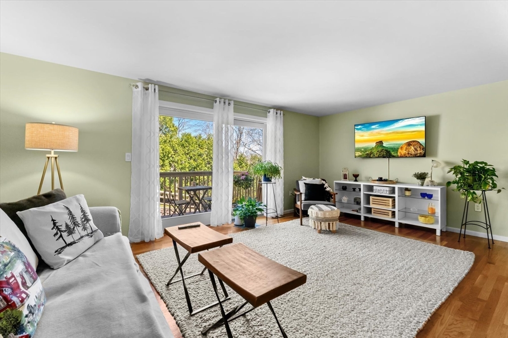 1205 Sheffield Way 1205