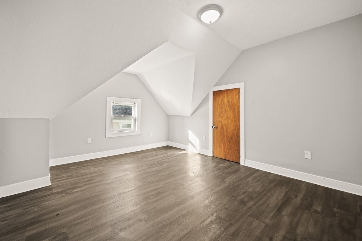 292 Durfee St, Fall River, MA Photo #15