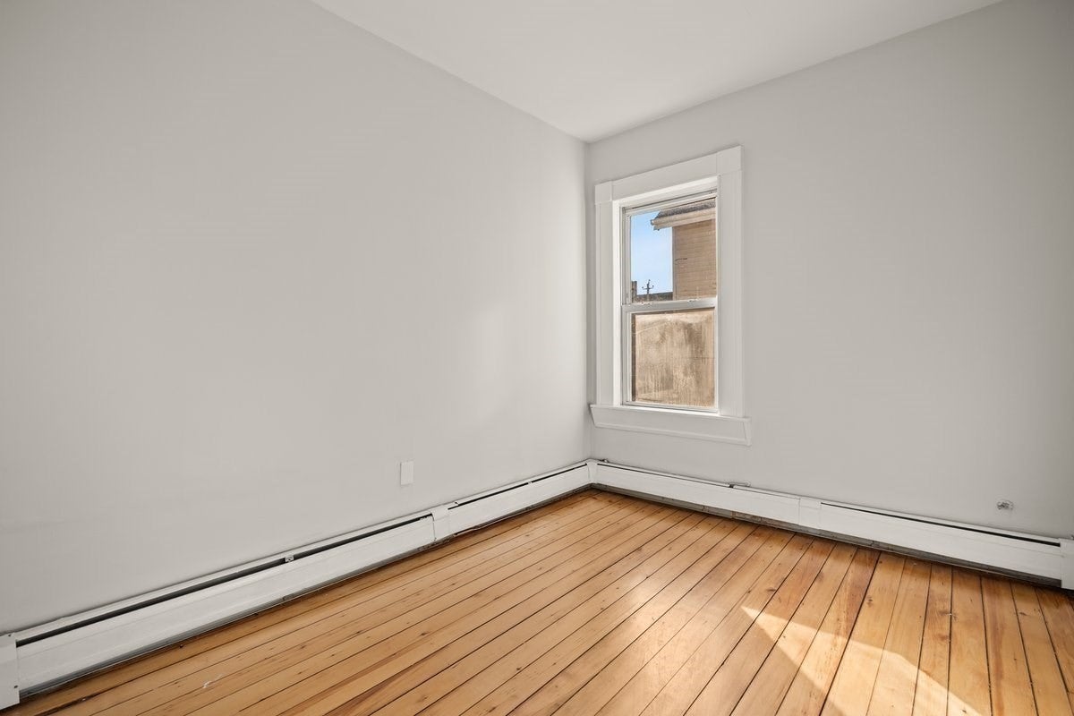 292 Durfee St, Fall River, MA Photo #7