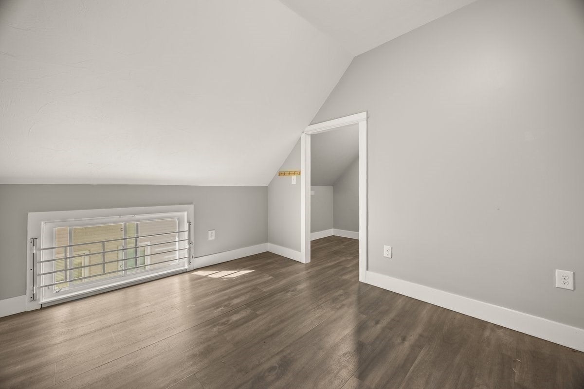 292 Durfee St, Fall River, MA Photo #26
