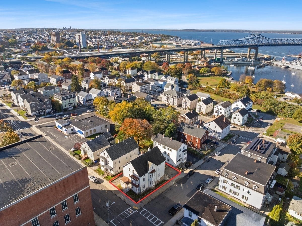 292 Durfee St, Fall River, MA Photo #30