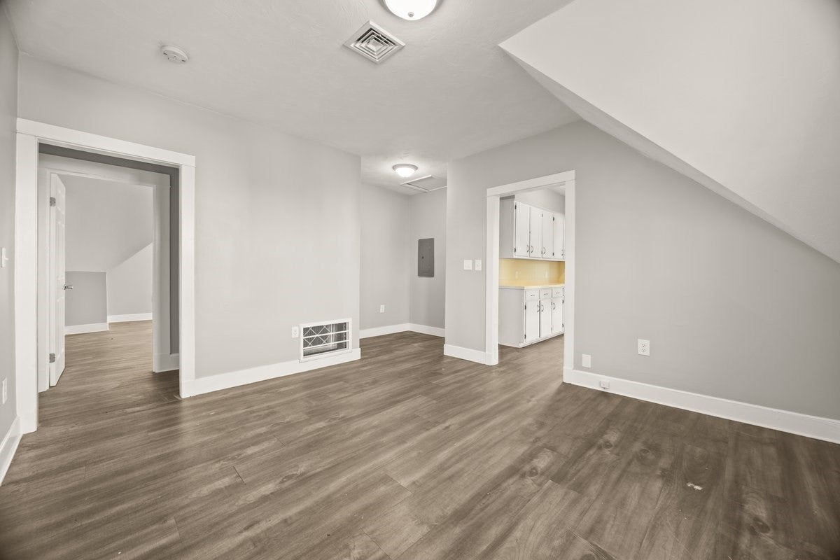 292 Durfee St, Fall River, MA Photo #19
