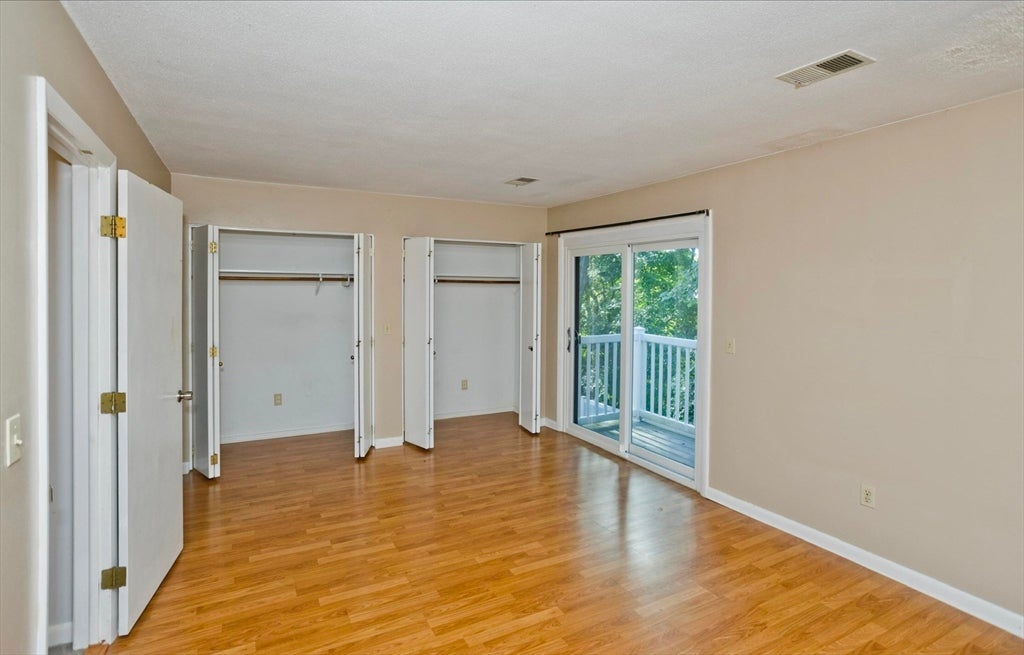 409 Nassau Dr #409, Springfield, MA Photo #29