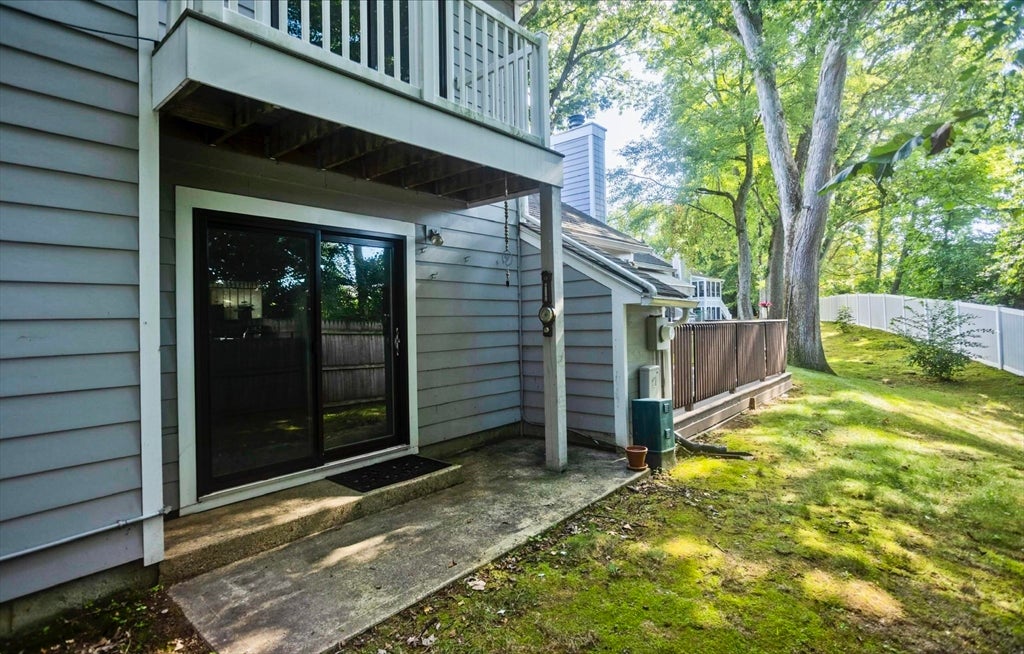409 Nassau Dr #409, Springfield, MA Photo #5