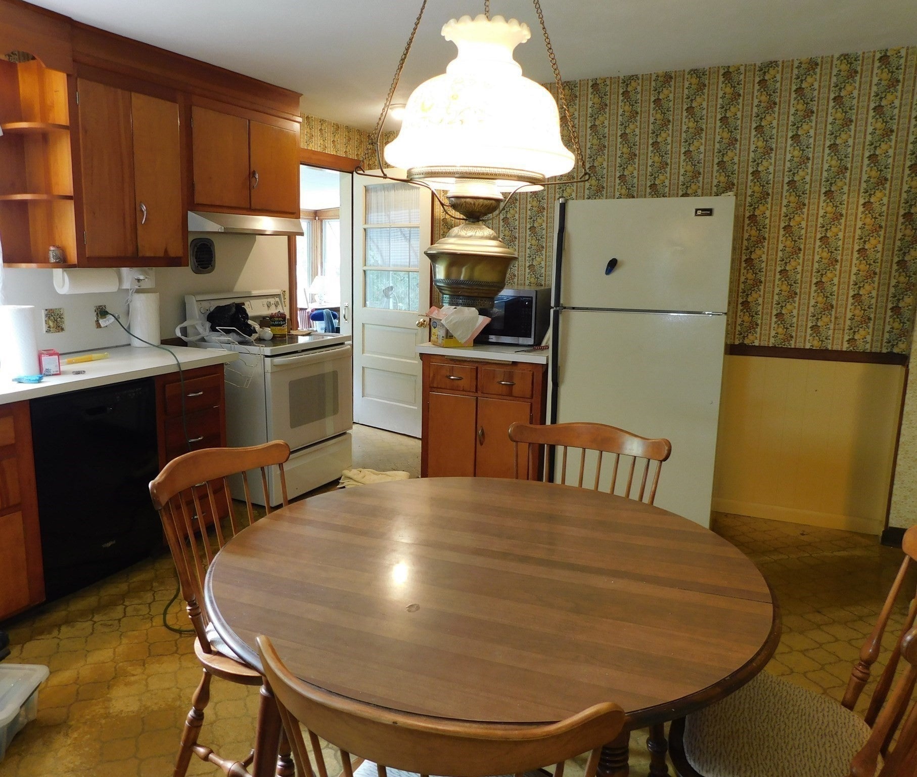 103 Chester Street, West Springfield, MA Photo #10