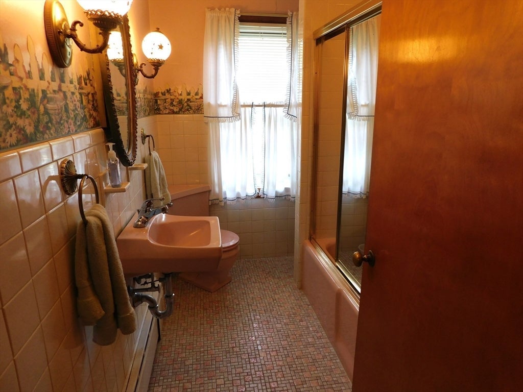 103 Chester Street, West Springfield, MA, 103 Chester Street, West Springfield, MA Photo #18