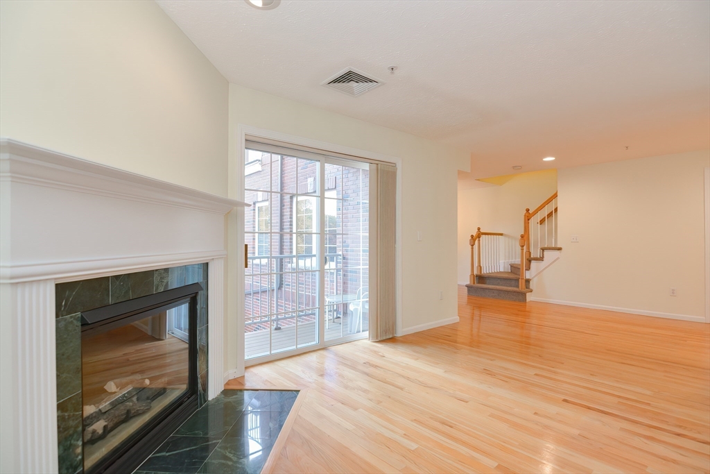 7 Conant Road 60