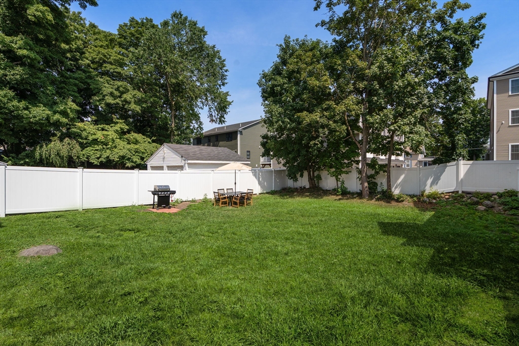 134 Brown Street #2, Waltham, MA Photo #7