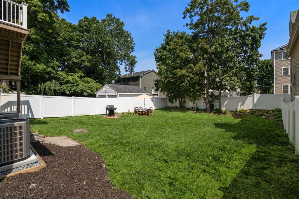 134 Brown Street #2, Waltham, MA Photo #6