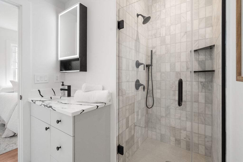 134 Brown Street #2, Waltham, MA Photo #26