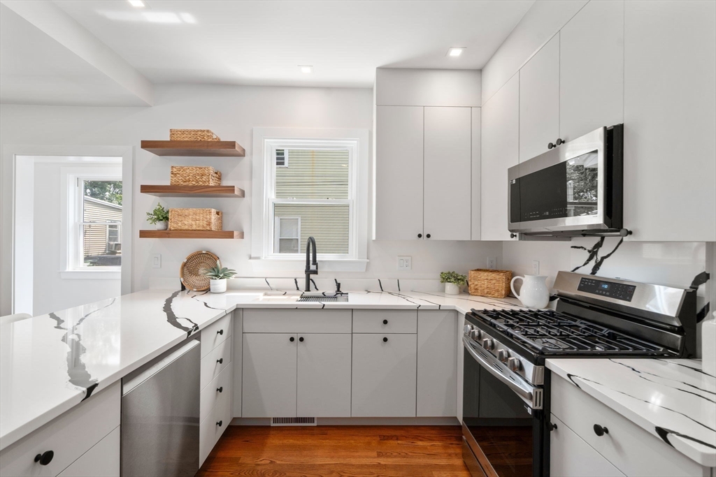 134 Brown Street #2, Waltham, MA Photo #20