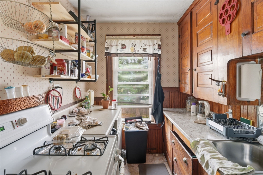 612 Rathbun St, Blackstone, MA Photo #31