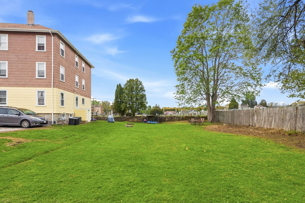 612 Rathbun St, Blackstone, MA Photo #11