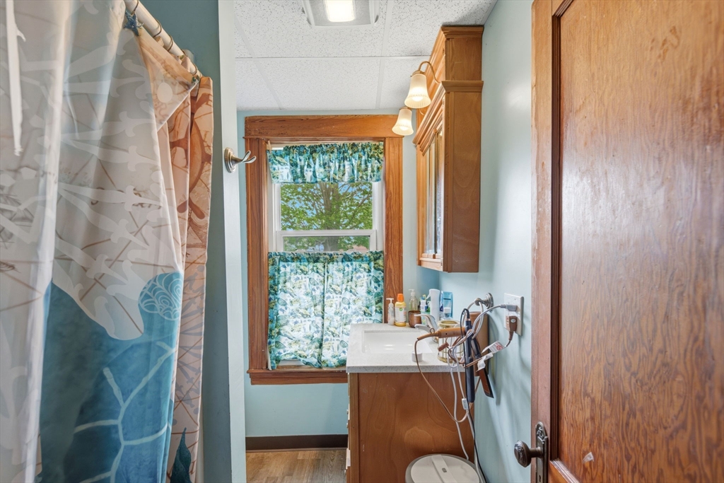 612 Rathbun St, Blackstone, MA Photo #18