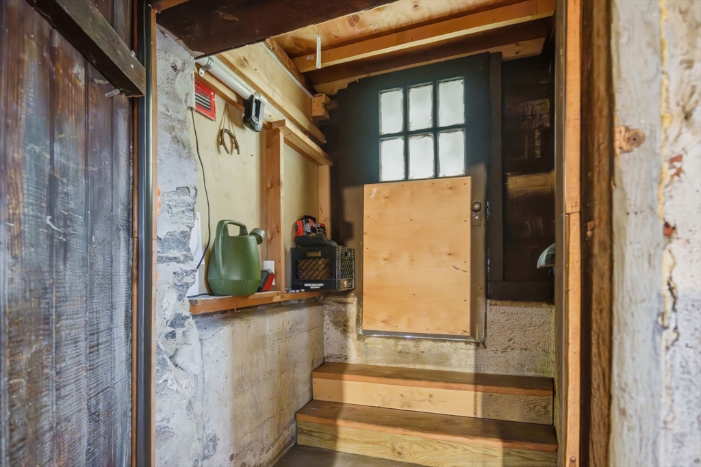 612 Rathbun St, Blackstone, MA Photo #40
