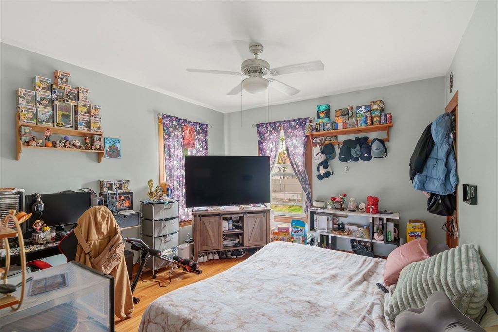 612 Rathbun St, Blackstone, MA Photo #19