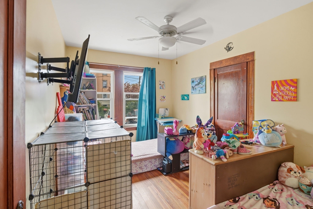 612 Rathbun St, Blackstone, MA Photo #22