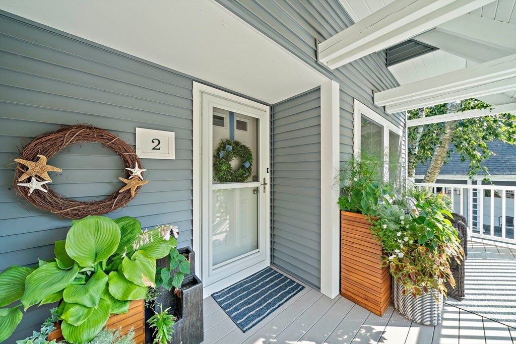 2 Rivers Edge Rd 2