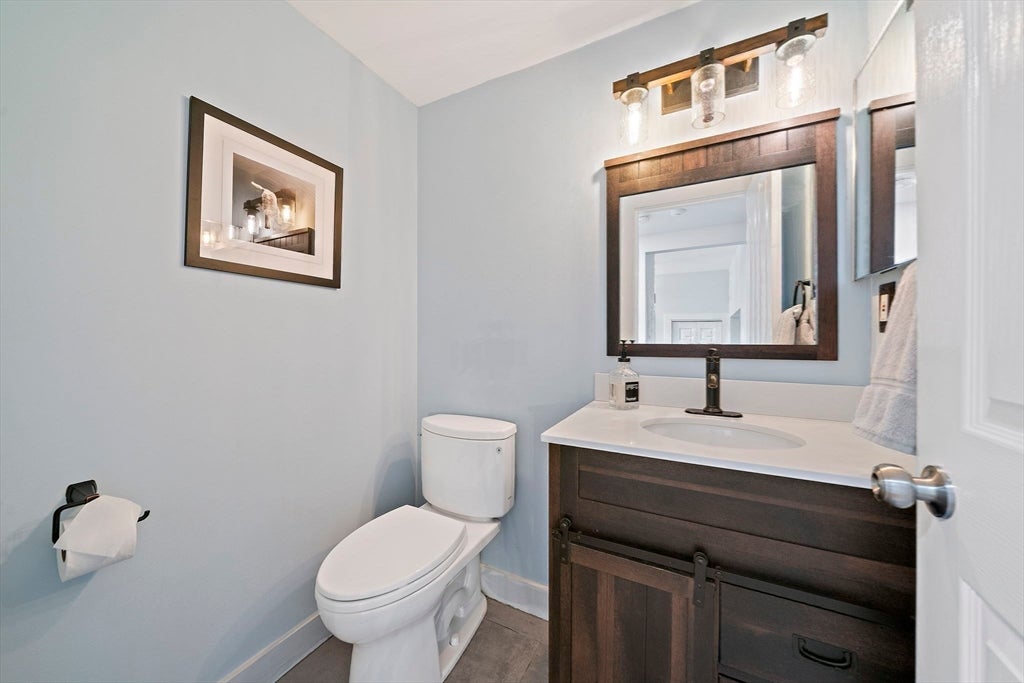 2 Rivers Edge Rd #2, Hull, MA, 2 Rivers Edge Rd #2, Hull, MA Photo #17