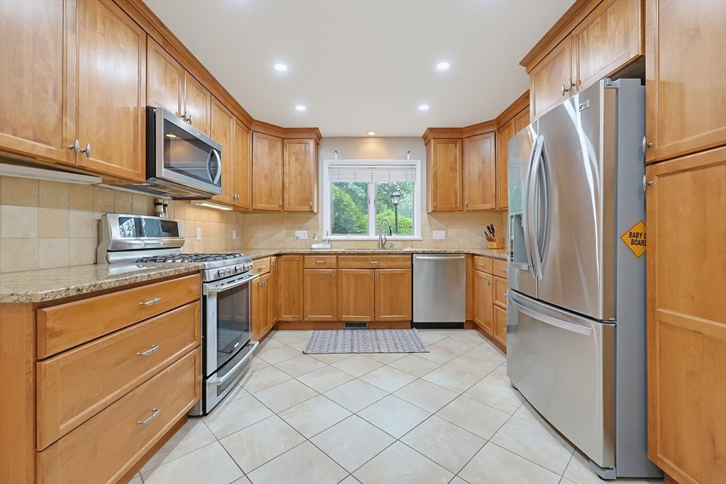 431 Main St 3