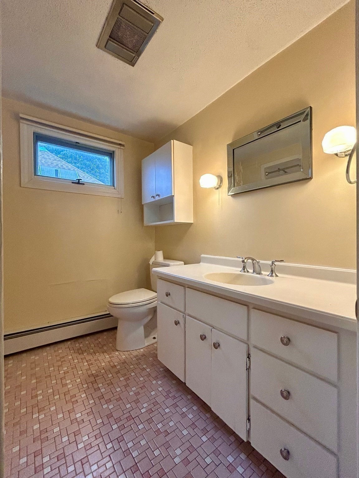 53 Oakland St #2, Medford, MA Photo #10