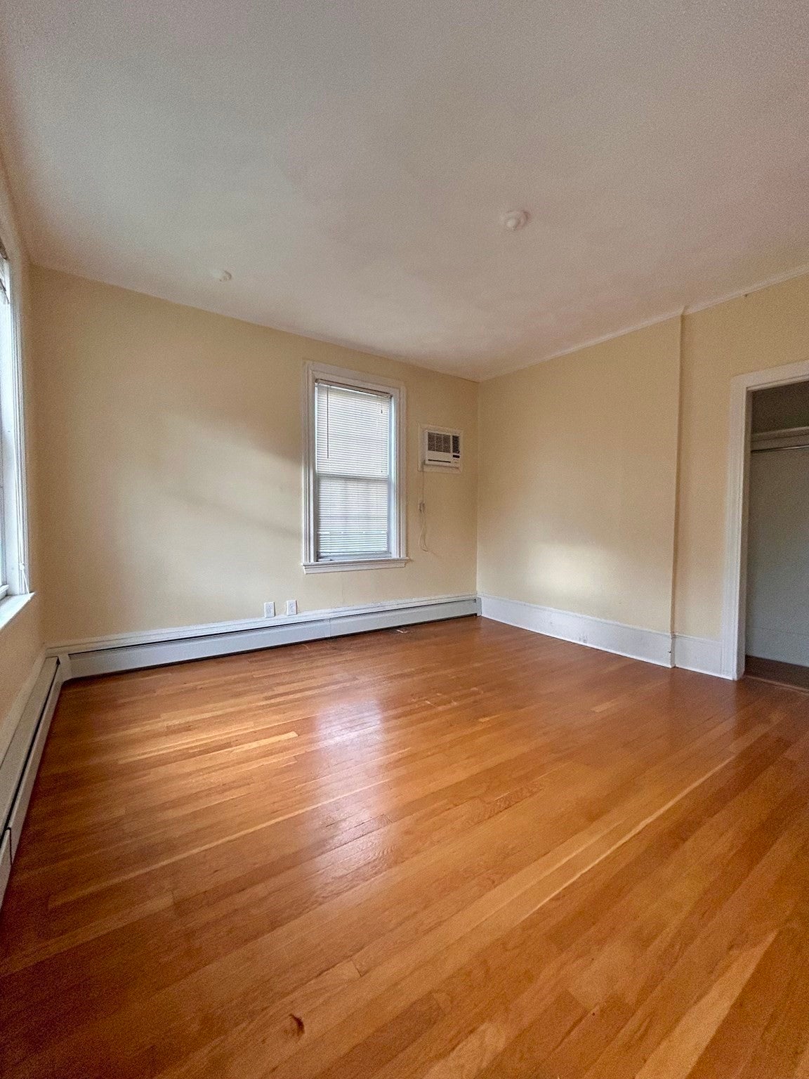 53 Oakland St #2, Medford, MA Photo #13