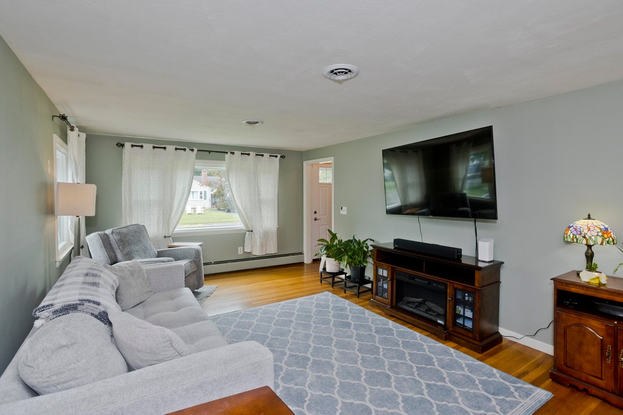 41 Dartmouth St, Agawam, MA Photo #10